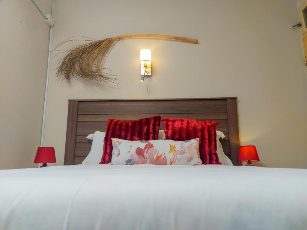 Birdville Bnb Guest House Gaborone Exterior foto
